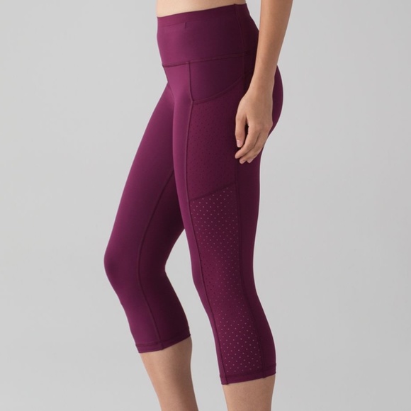 lululemon athletica Pants - Lululemon Mind Over Miles Crop Pant Leggings Size 4 maroon/purple